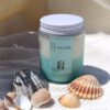 Bougie artisanale La Vacancière Kluani au parfum de Grasse Monoï et cire de soja.