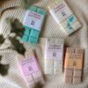 Fondant parfumé en formats tablettes de 35 g artisanal Kluani au parfum de Grasse et à la cire de tournesol